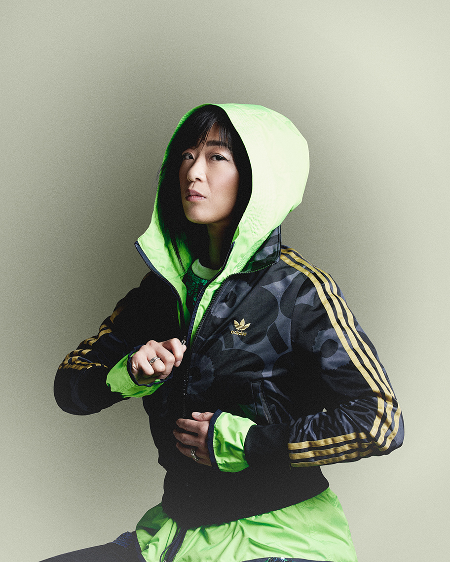 Lindsay_SIU_Self_Portrait_5452_f1_LS_11.03
